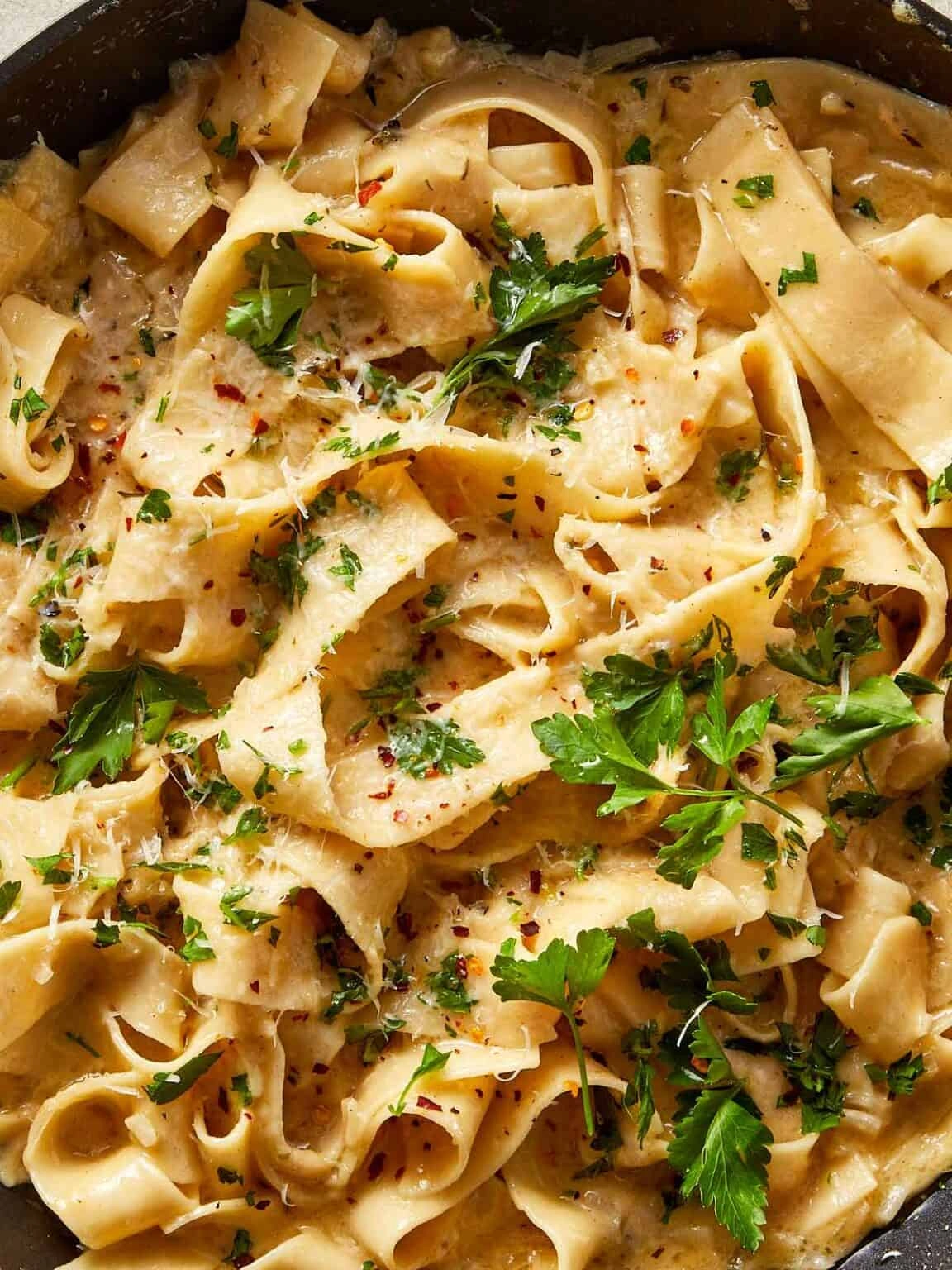 Brown Pasta Al Fredo